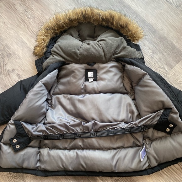 Baby Gap parka size 3T - Picture 7 of 9